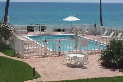 Image de Oceanfront Condominium en excellent emplacement (Delray Beach)