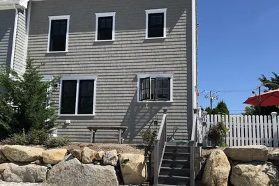 Image de Lotissement avec vue sur l'eau dans le West End - Nouvelle construction