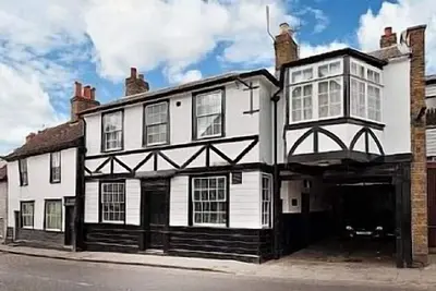 Image de Essex c'est la seule façon. Une occasion unique de profiter de votre propre pub