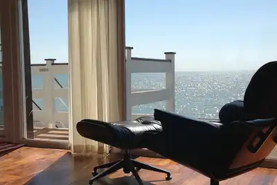Image de Appartement en bord de mer pour adultes seulement pour une escapade de luxe en bord de mer