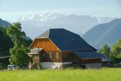Image de Chalet tout confort 23 personnes, vue Mont-Blanc, Ski à proximité