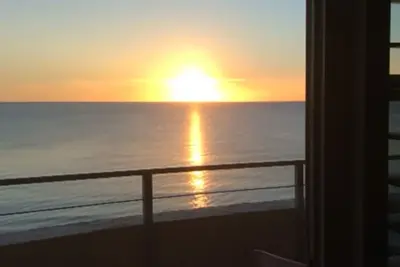 Image de Fabuleux condo - Million Dollar Ocean View -