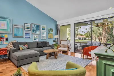 Image de Une PROPRIÉTÉ Knockout En Rancho Las Palmas. . . Mise À Jour De La Perfection