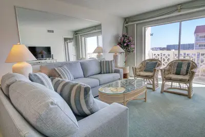 Image de 2br / 1. 5ba - Belle vue sur le golfe et la piscine