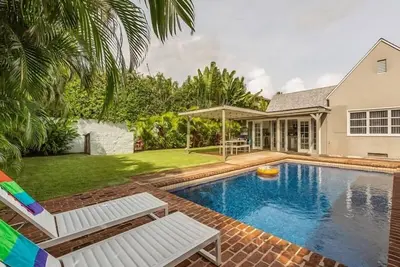 Image de * 10% de réduction sur les séjours du 5/23 au 6/21 * Ho'okipa Villa - Charme urbain / plage moderne avec piscine privée!