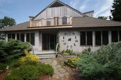 Image de Propriété riveraine privée avec accès à la plage de Nauset
