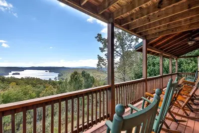Image de Home Run View - Superbes vues sur le lac Carter, pour 15 personnes