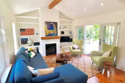 Image de Magnifiquement rénové West End House w / Spectacular Garden & Great location!