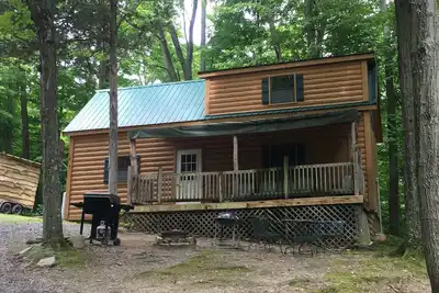 Image de Superbe cabine pour une propriété au bord du lac!