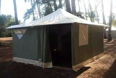 Image de Bungalow toilé 2 chambres (sans sanitaires) 5 personnes