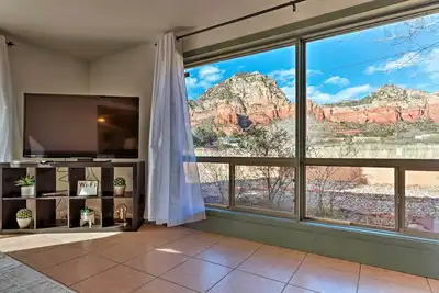 Image de Nouveau! Sedona Home w / Views & Patio - Mins to Golf