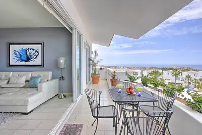 Image de Penthouse calme avec meilleure vue sur l'océan, L. T. Remises!