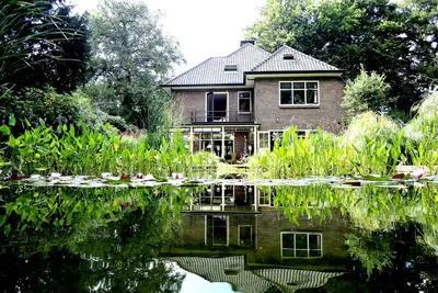 Image de Appartement en Villa - Utrecht + Amsterdam - par excellente connexion en train