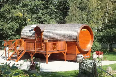 Image de roulotte viticole, vallée de la Vôge