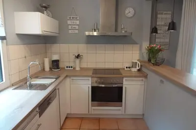 Image de Maison de vacances moderne et confortable de 120 m² avec une nouvelle cuisine équipée