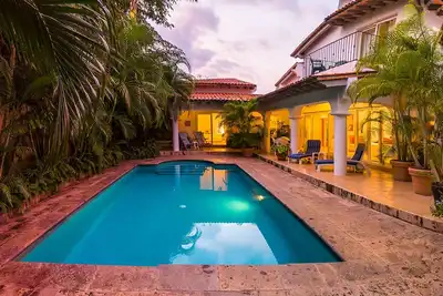 Image de Villa contemporaine à Lush, Tropical, Private Paradise