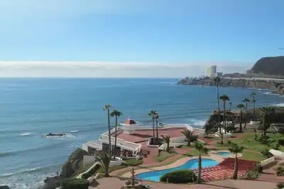 Image de 2 Ocean Front Patios, Belle Gated et des terrains sécurisés