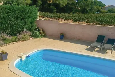 Image de Gorgeous home in Cessenon sur Orb