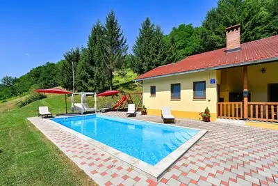 Image de Belle maison à Tuhelj avec sauna
