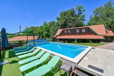 Image de Belle maison à Klanjec avec sauna