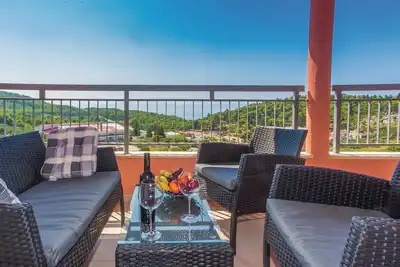 Image de Appartement confortable Ă Makarska avec.