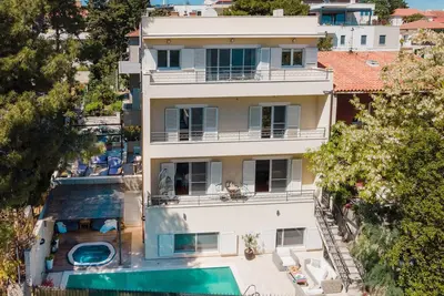 Image de Belle maison à Split avec sauna