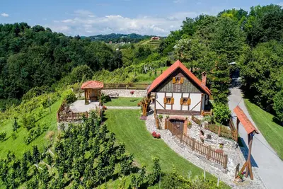 Image de Belle maison à Donja Voca