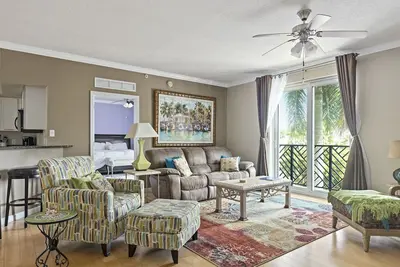 Image de 3br / 2ba Downtown Delray Beach, À Pied De La Plage Et Du Centre-Ville Pour Le Dining & Shopping