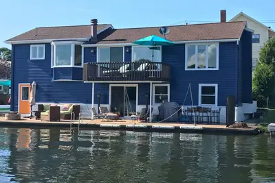 Image de Retraite au bord du lac Findley