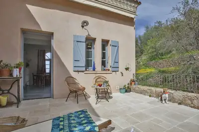 Image de Duplex  dans maison de caractère dans le haut de Belgodère