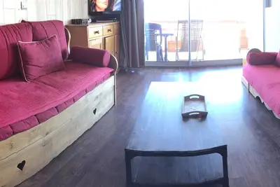 Image de Appartement tres confortable au pied des pistes vues imprenables ideal pr 2 coup