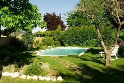 Image de Villa indépendante sans vis à vis avec piscine 8 x 4 dans un cadre très calme.