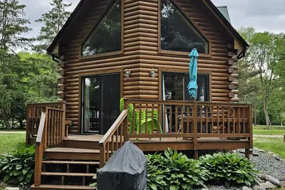 Image de Cabane en rondins de luxe au bord de l'eau