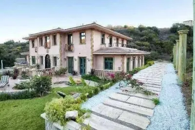 Image de Malibu Tuscany Maison \/ villa privée, Acss. De plage, Affaires vacances,