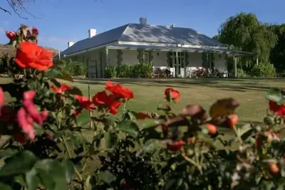 Image de Portee a Murray River Outback Homestead. Une image de l'outback australien
