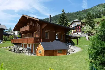 Image de Superbe chalet avec vue imprenable sur la montagne, grand jardin, proche des remontées mécaniques