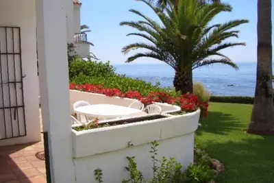 Image de Front de mer maison de 2 chambres avec vue imprenable sur la mer