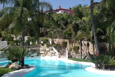 Image de Fabuleuse maison de 3 chambres sur un complexe fermé, grande terrasse, piscine communautaire près de la plage