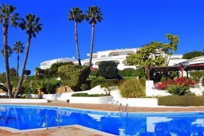 Image de Superbe 5 * Alto Club Luxury 2 Bedroom 2 Bath Appartement. Capacité d'accueil jusqu'à 6 personnes.