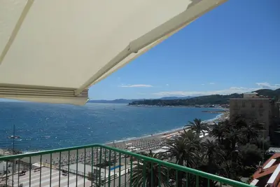 Image de Terrasse sur la mer à Varazze - code citra 009065-Lt-0313