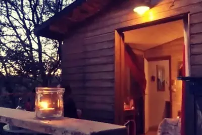 Image de Cabane chambre d 'hôtes insolite à Barjols en Provence Verte