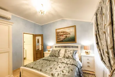 Image de Suite junior dans l'exquis Bed & Breakfast Villa Hasi dans le centre de la ville!