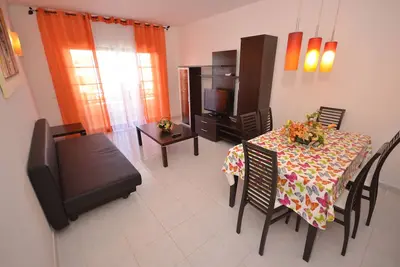 Image de Appartement avec piscine + Wifi et près de la plage - Ae
