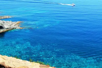 Image de Dammuso élégant sur la mer
