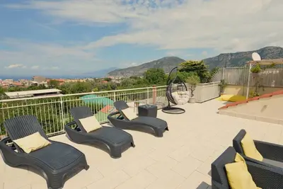 Image de Appartement de vacances Sant'Agnello pour 2 - 10 personnes avec 3 chambres à coucher - Appartement d