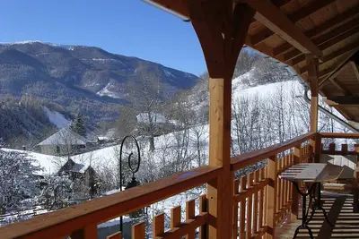 Image de Proche station des Orres, grand appartement pour 8 dans maison de village