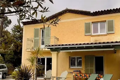 Image de Villa avec Piscine privée