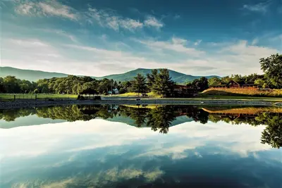 Image de Premier spa Shenandoah Valley Log Lodge Luray Gameroom - Jusqu'À 26 Personnes