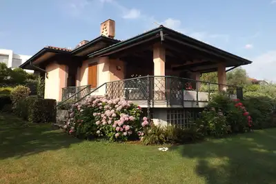 Image de Villa Individuelle Vue Sur Le Lac: 300 Mt Du Lac
