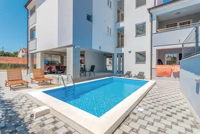 Bel appartement à Biograd na Moru